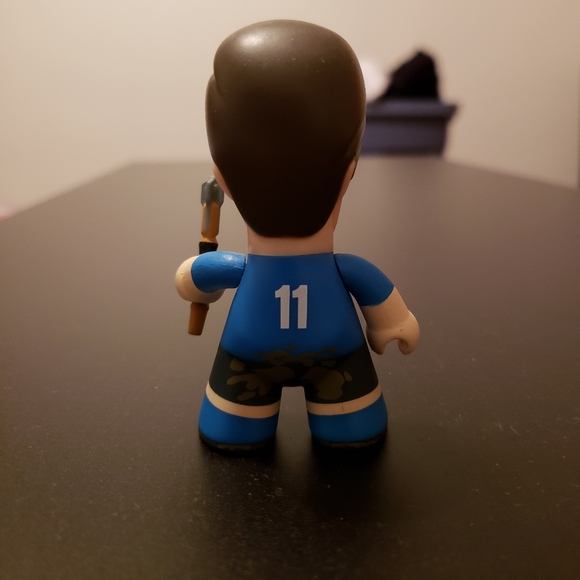 Doctor Who Eleventh Doctor Titan Vinyl Figure - Picture 2 of 5